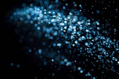 siyah arka plan üzerinde renkli bokeh