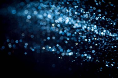 siyah arka plan üzerinde renkli bokeh