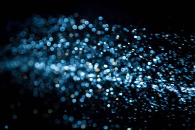 siyah arka plan üzerinde renkli bokeh