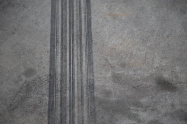 시멘트 바닥을 배경으로 — 스톡 사진