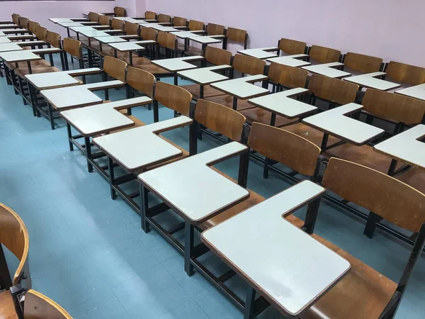 Chaises Bois Dans Fond Salle Classe — Photo