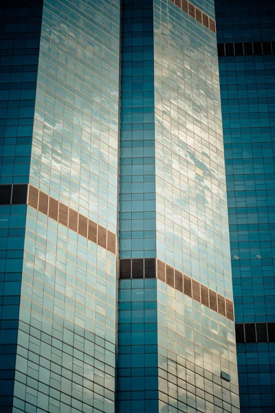 Edificio Negocios Con Vidrio Fondo Ventanas — Foto de Stock