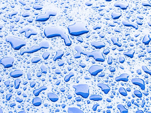 Gota Agua Sobre Fondo Azul —  Fotos de Stock