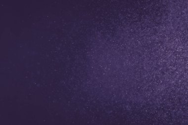 Siyah arkaplanda mavi bokeh