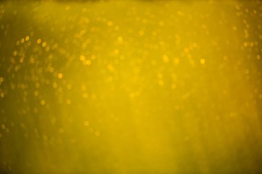 Su arka planında soyut mavi ve beyaz bokeh ve kabarcıklar