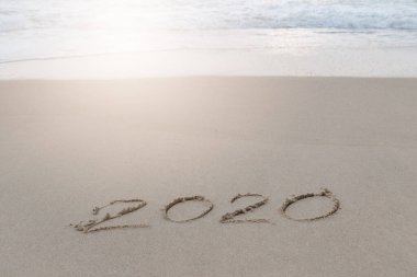 2020 'de kumsalda yeni yıldan önce yazılmış.