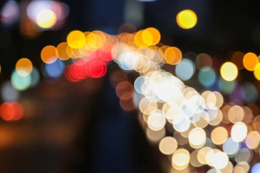 Büyük şehir işletmelerinde trafik sıkışıklığının soyut arkaplan bulanıklığı