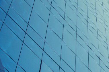 Mavi cam pencere modern ofis için bina enerji tasarrufu