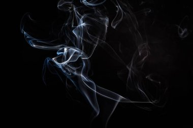 Soyut duman swirls siyah arka plan üzerine