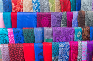 Renkli kumaş satır arkaplanı