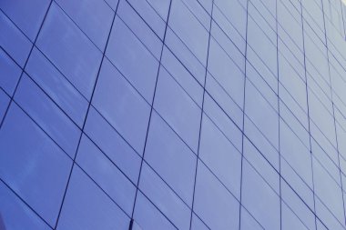 Mavi cam pencere modern ofis için bina enerji tasarrufu