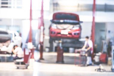 Servis merkezinin arkaplanındaki mesafeyi onarmak ve kontrol etmek için Görüntü Araçları