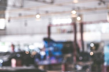 Servis merkezinin arkaplanındaki mesafeyi onarmak ve kontrol etmek için Görüntü Araçları