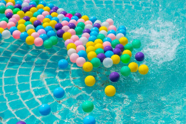 Colorful Balls Swimming Pool Reflecting Turquoise Light — Stock Photo, Image