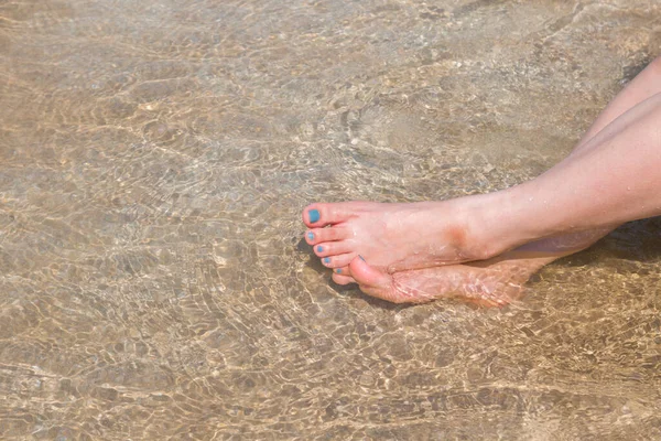 Women Feet Nailed Sea Nature Background — Foto de Stock