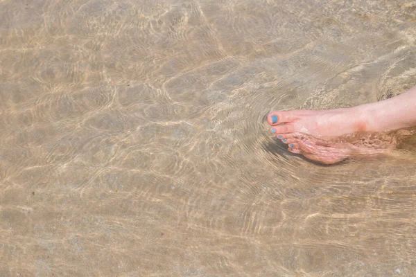 Women Feet Nailed Sea Nature Background — Fotografia de Stock