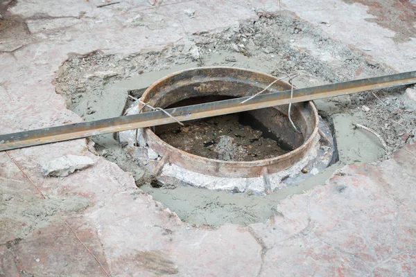 Yol alanındaki kanalizasyon giderlerinin onarılması