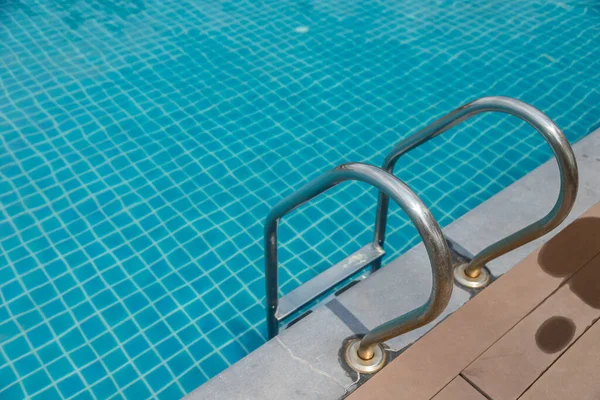 Swimming Pool Stairs Hotel Nature Background — Stock Photo, Image