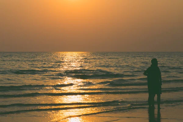 Siluate Lovers Beach Sunset Background — Stock Photo, Image