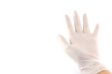 Beyaz arka plandaki hastaların korunması ve bakımı için tıbbi eldiven