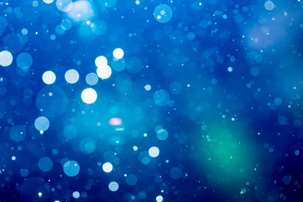 Fantezi soyut bulanık mavi ışık bokeh renkli parlak arka plan kullanımı