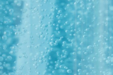 Anti-virüs Covid-19 'u temizlemek ve sterilize etmek için mavi alkol jeli çözeltisi