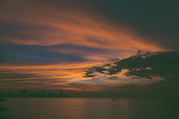 Mar Céu Praia Com Natureza Pôr Sol Fundo — Fotografia de Stock