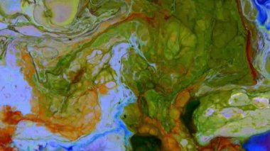 Renkli soyut psikedelik sıvı sıvı ışık gösterisi, su ve yağda mürekkep boya desenleri. Su yüzeyi akış arkaplanı, sıvı metaller kimyasal yağ materyalleri, parlak ipek saten doku arka plan.