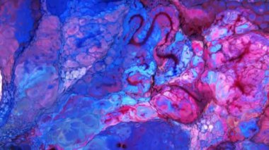 Renkli soyut psikedelik sıvı sıvı ışık gösterisi, su ve yağda mürekkep boya desenleri. Su yüzeyi akış arkaplanı, sıvı metaller kimyasal yağ materyalleri, parlak ipek saten doku arka plan.