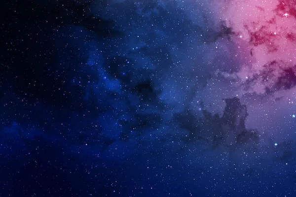 Csillagos Égbolt Kozmikus Porral Űrcsillag Égen Csillaghalmazok Gázfelhők Csillagköd Csillagmező — Stock Fotó