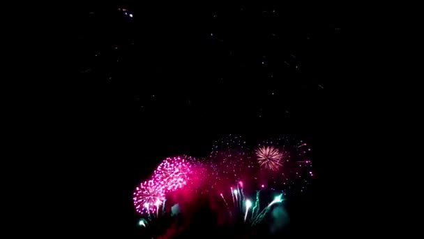 Brilhante Colorido Fogos Artifício Sobreposição Fundo Fogos Artifício Brilhantes Fogos — Vídeo de Stock