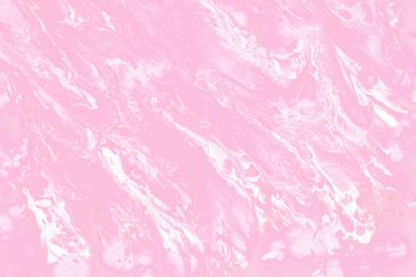 Islak duvar dokusu. Çadır bezi dokusunda soyut renkli yağlı boya resim. Yaratıcı bir şekilde tasarlanmış el yapımı bir duvar. Kuru boya izleri. Fırça darbeleri. Modern sanat. Çağdaş sanat. Pembe.