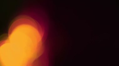 Amorfik sarı gerçekçi ve organik kamera ışık sızıntıları ve sinematik görüntüler için geçişler. Optik mercek patlaması, Işık sızıntısı, Stüdyo alevi, yanıp sönen ışıklar, doğal lamba ışığı efekti.