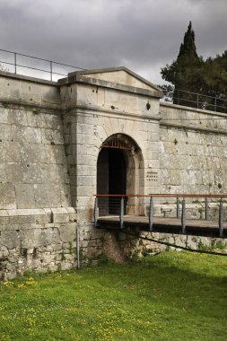 Pula 'daki kale. Hırvatistan