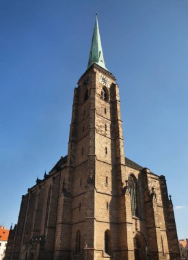 St. Bartholomew Katedrali, Plzen 'deki Cumhuriyet Meydanı' nda. Çek Cumhuriyeti