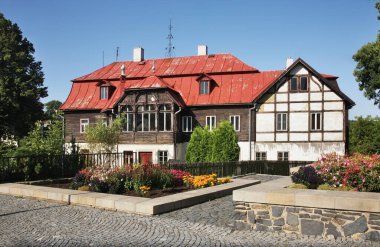 TGM - Tomas Garrigue Masaryk Meydanı Kamenicky Senov 'da. Liberec bölgesi. Çek Cumhuriyeti