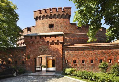 Kaliningrad 'daki Tower Der-don (Dohna turm). Rusya
