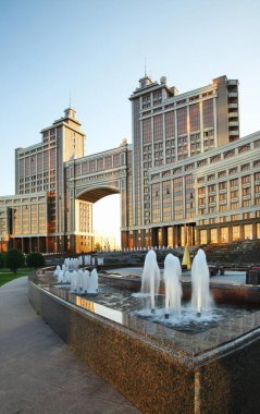 Astana 'da yuvarlak kare. Kazakistan