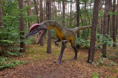 JuraPark Solec - Solec Kujawski 'deki dinozor parkı. Polonya