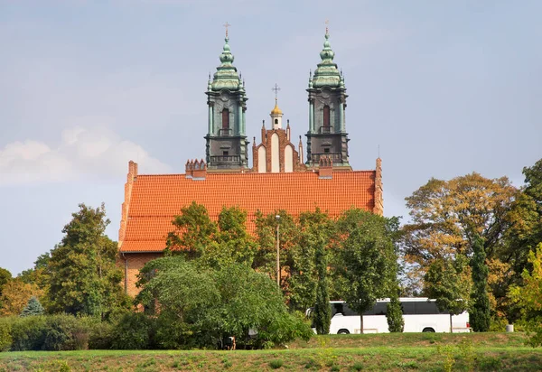 ポズナンのタンスキー島にある聖ペテロとパウロの大聖堂 ポーランド — ストック写真
