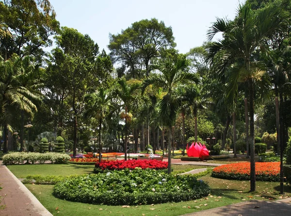 Parque Tao Dan Chi Minh Vietname — Fotografia de Stock