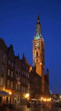 Gdansk 'taki Dluga caddesindeki kasaba evi. Polonya