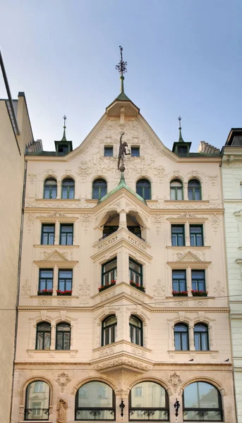 Πρόσοψη Παλιού Κτιρίου Στη Βιέννη Αυστρία — Φωτογραφία Αρχείου