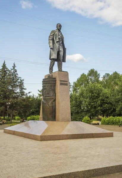 Pomnik Pawła Derunowa Rybińsku Rosja — Zdjęcie stockowe