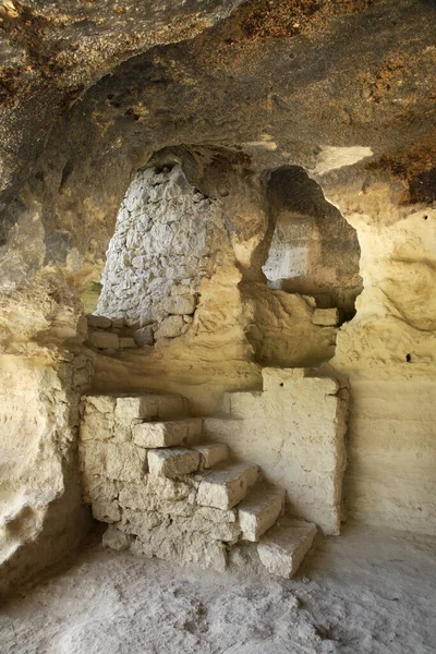 Aladzha Manastırı - Ortodoks Hıristiyan mağara manastırı kompleksi. Bulgaristan