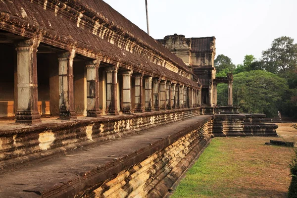 Angkor Wat - Başkent Tapınağı. Siem Reap bölgesi. Kamboçya