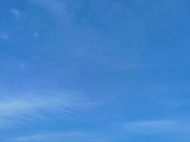 Açık mavi gün gökyüzü, tam çerçeve arkaplan