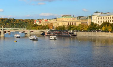 Prag Nehri vltava tekne