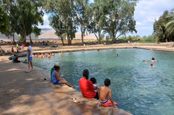 Ein Moda Piscina primaverile — Foto Stock