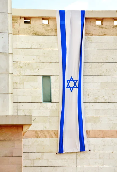 Bandera de Israel colgada para el Día de la Independencia — Foto de Stock